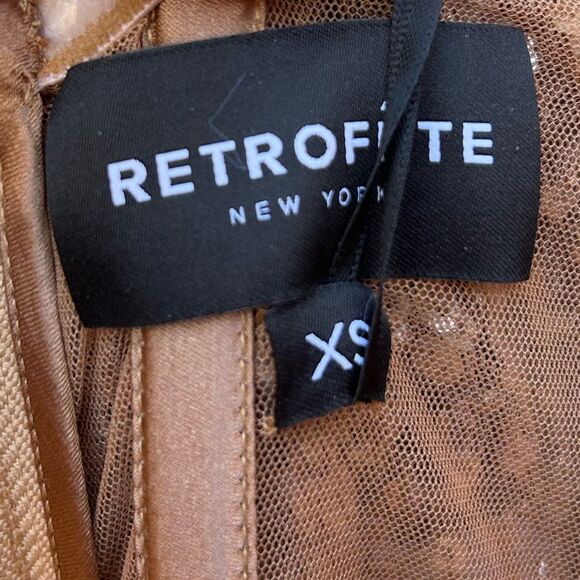 NWT Retrofête Elodie Sequin Embellished Jumpsuit in Tannin Size XS - Picture 8 of 12